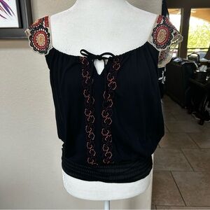 Language Language Top. Size L . NWOT